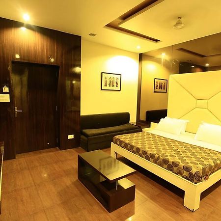 Hotel Harmony Ajmer Bagian luar foto